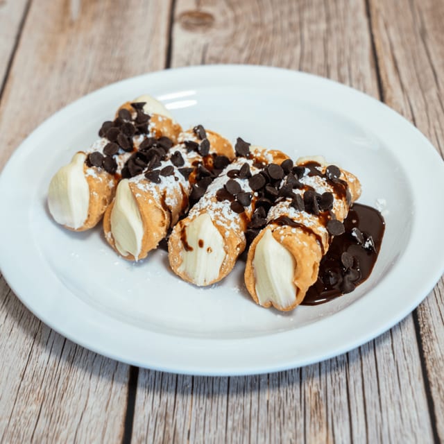 Mini Cannoli (4 Pieces).